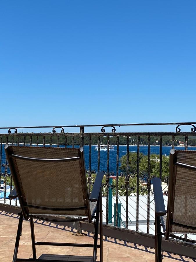 Apartment Nino ロヴィニ エクステリア 写真